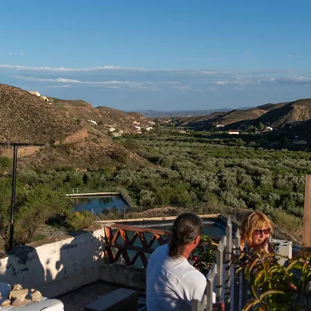 Naranja - A Self-catering In A Stunning Location With Pool & Hot Tub Apartment *